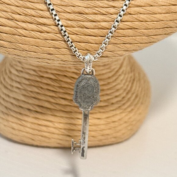 David Yurman Diamond Memento Skull Key Pendant with 23”-24”Box Chain - Picture 2 of 5